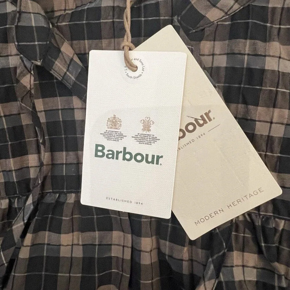 BARBOUR - ballon sleeve tie front prairie top size 14 - Picture 6 of 7
